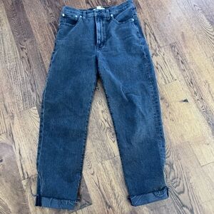 Women’s straight leg jean